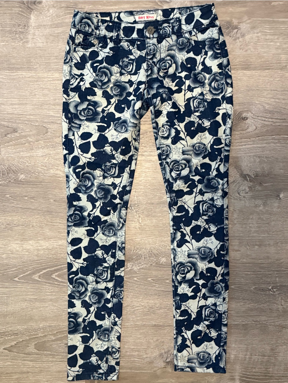 Hot Kiss Skinny Lily Roses Floral White Blue Flower Jeans Pants